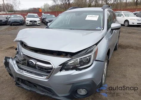 2019 Subaru Outback 2.5I Premium z USA, uszkodzony, nr VIN 4S4BSAFC4K3395954